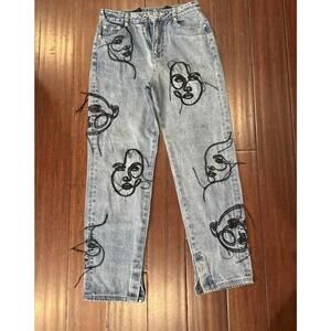 Maniére De Voir Womens Embroidered  Audrey Light Wash Jeans Sz 10 Sz 28 READ